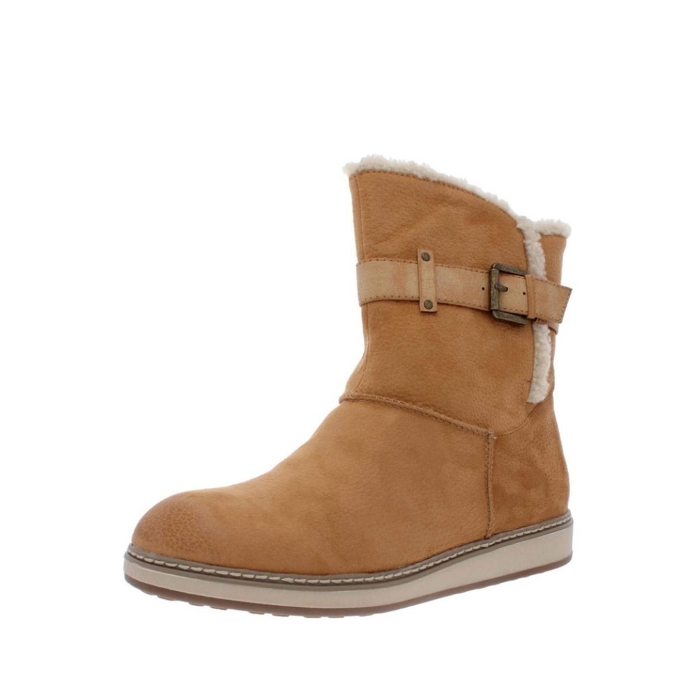 White Mountain faux fur Taite Natural Fabric Boot Size 7.5M
